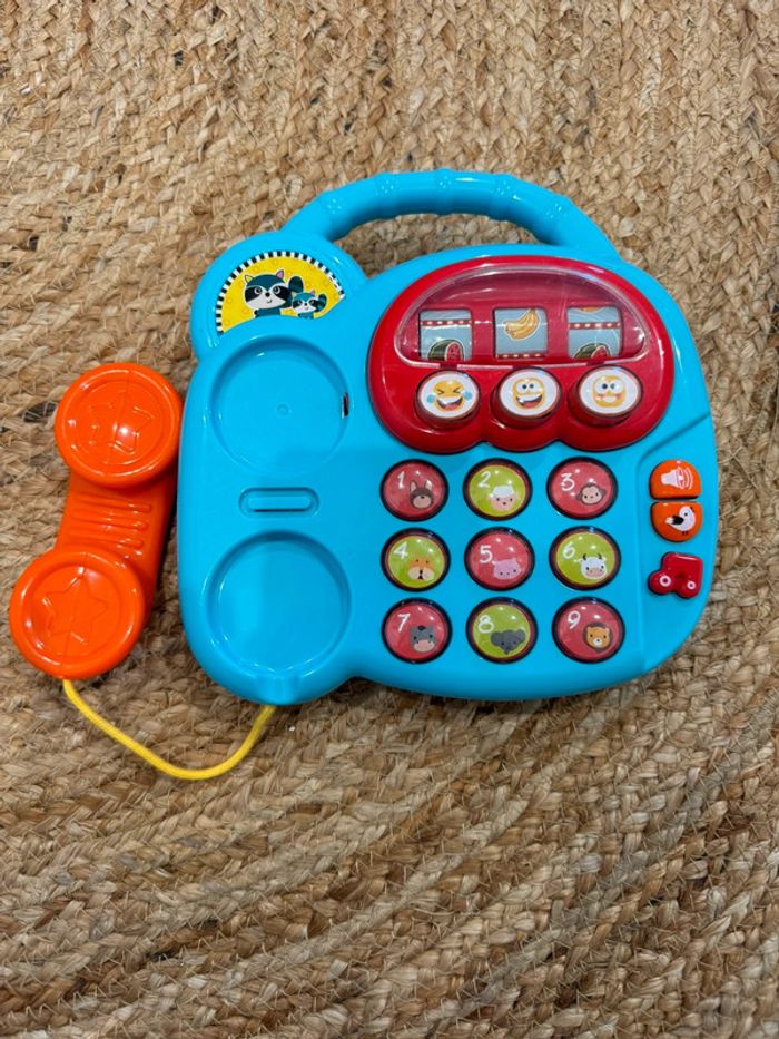 Téléphone jouet - photo numéro 2