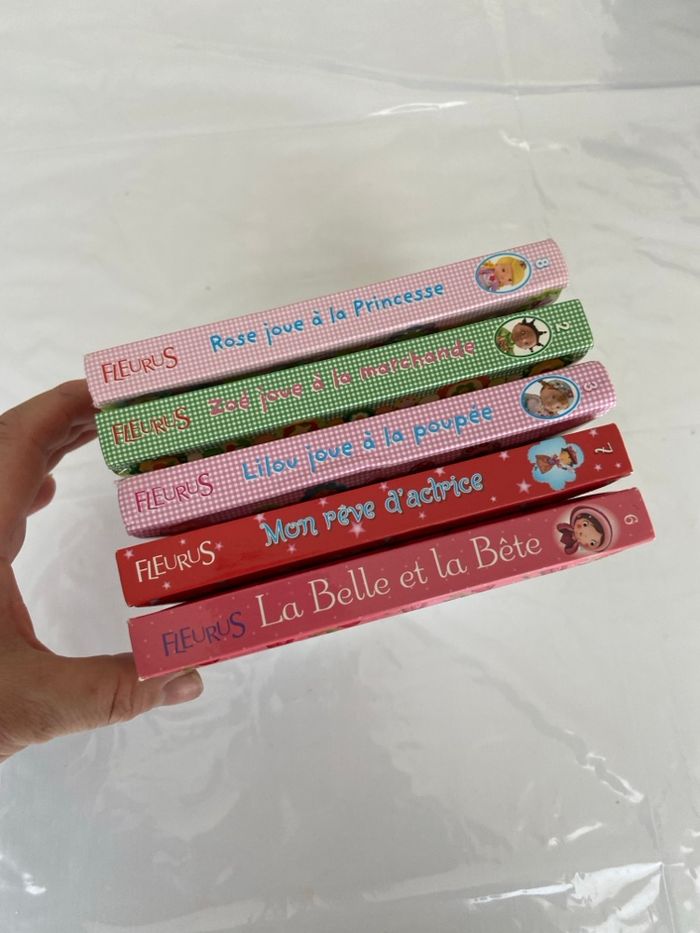 Lot de 5 Livres Cartonnés FLEURUS – Collections Petite Fille & Petites Princesses - photo numéro 3