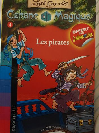 Les carnets de la cabane magique n°4 Les pirates