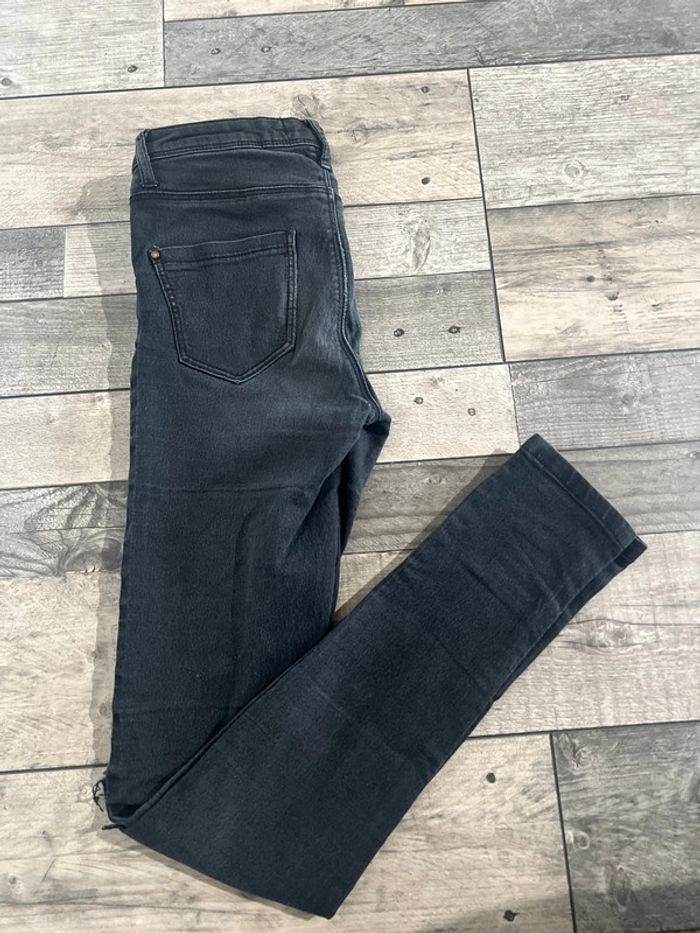 Jeans léger - photo numéro 9