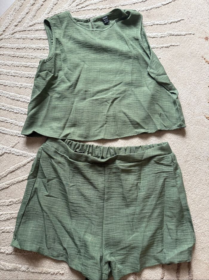Ensemble débardeur et short