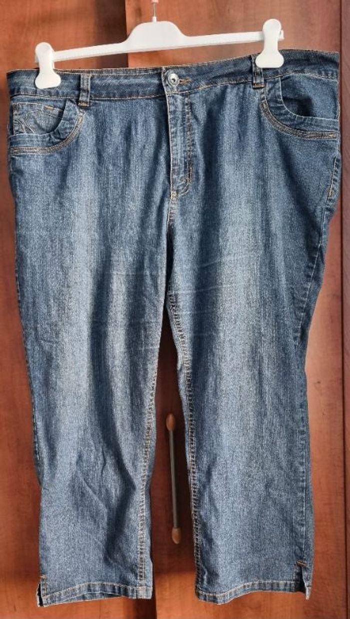 Pantacourt en jean taille 50