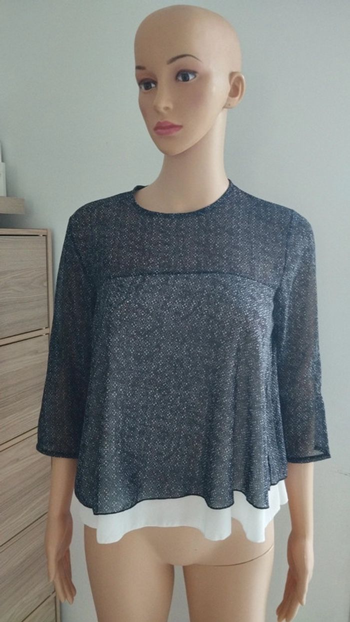 Blouse noire et blanche femme taille s