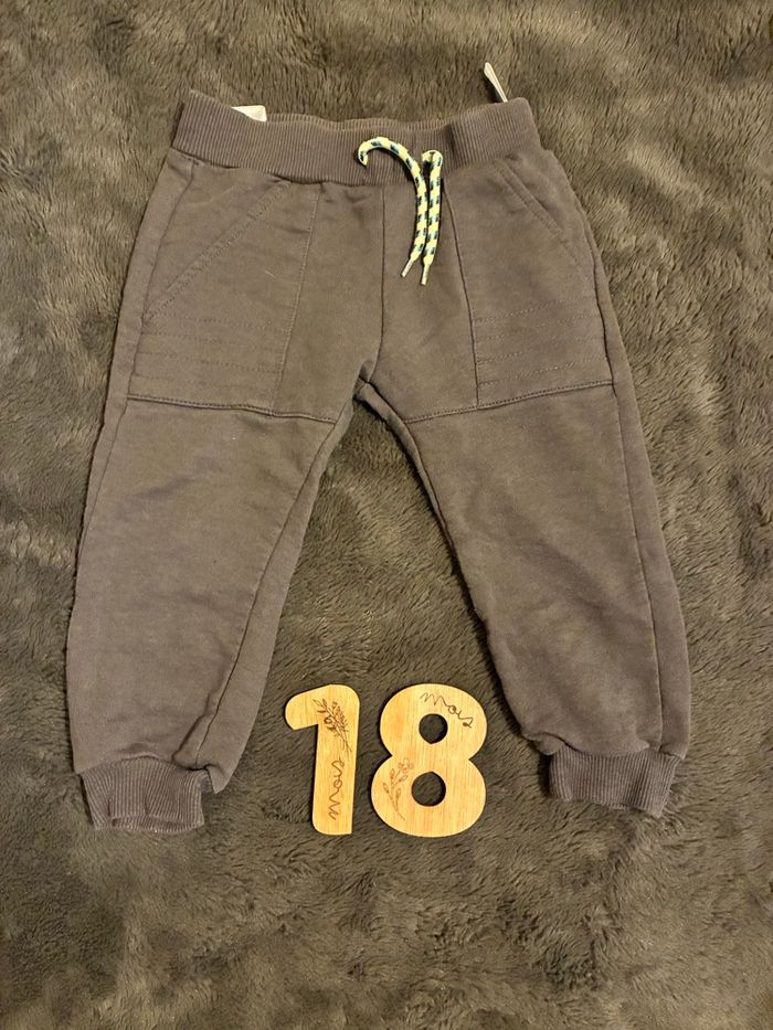 Lot joggings garçon - photo numéro 3