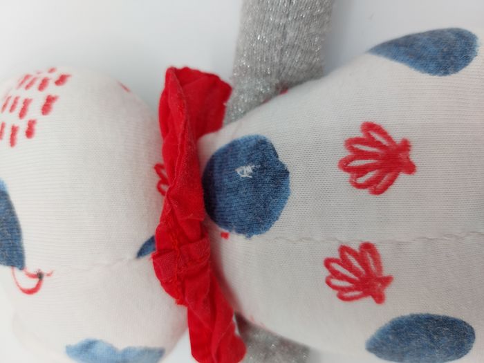 Peluche doudou chat blanc bleu argent CATIMINI col rouge coquillage LIRE DEFAUT - photo numéro 3
