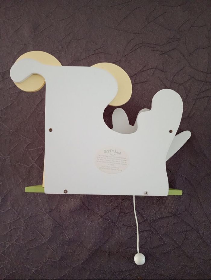 Deco murale musicale bébé ( fonctionne très bien ) - photo numéro 3
