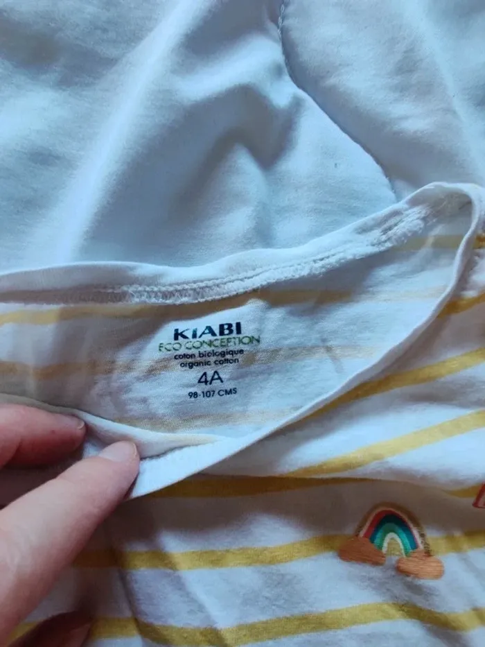 Tee-shirt fille 4 ans - photo numéro 4