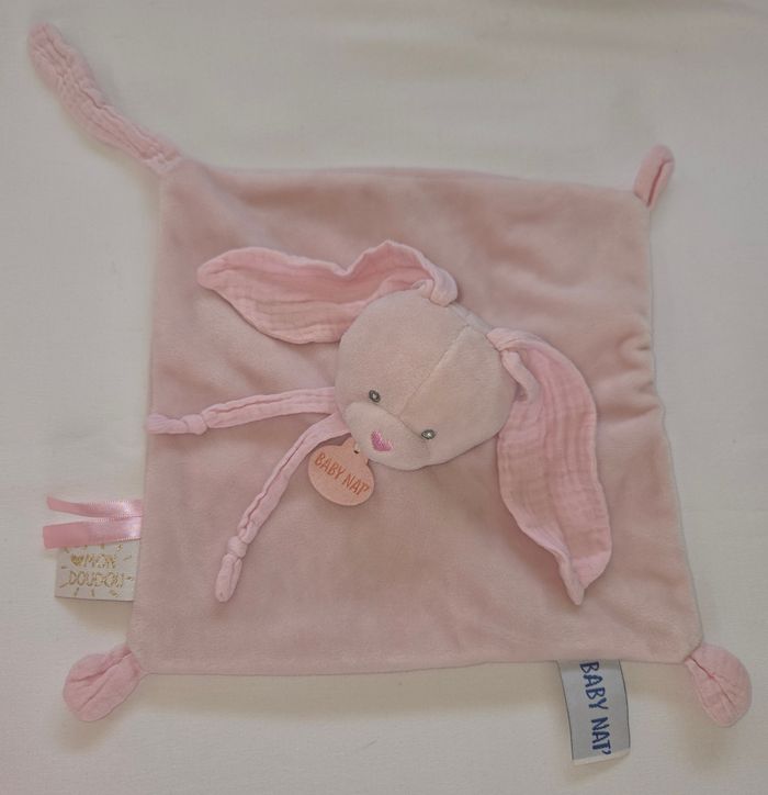 Doudou Lapin carré plat rose - Lange- Baby Nat
