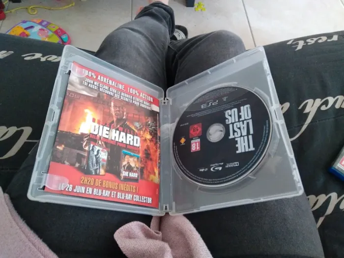 Jeu ps3 the last of us - photo numéro 3