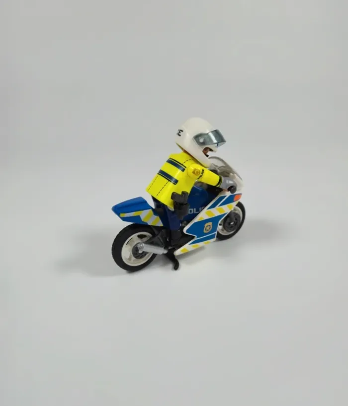 Playmobil Policier à moto et voleur - photo numéro 8
