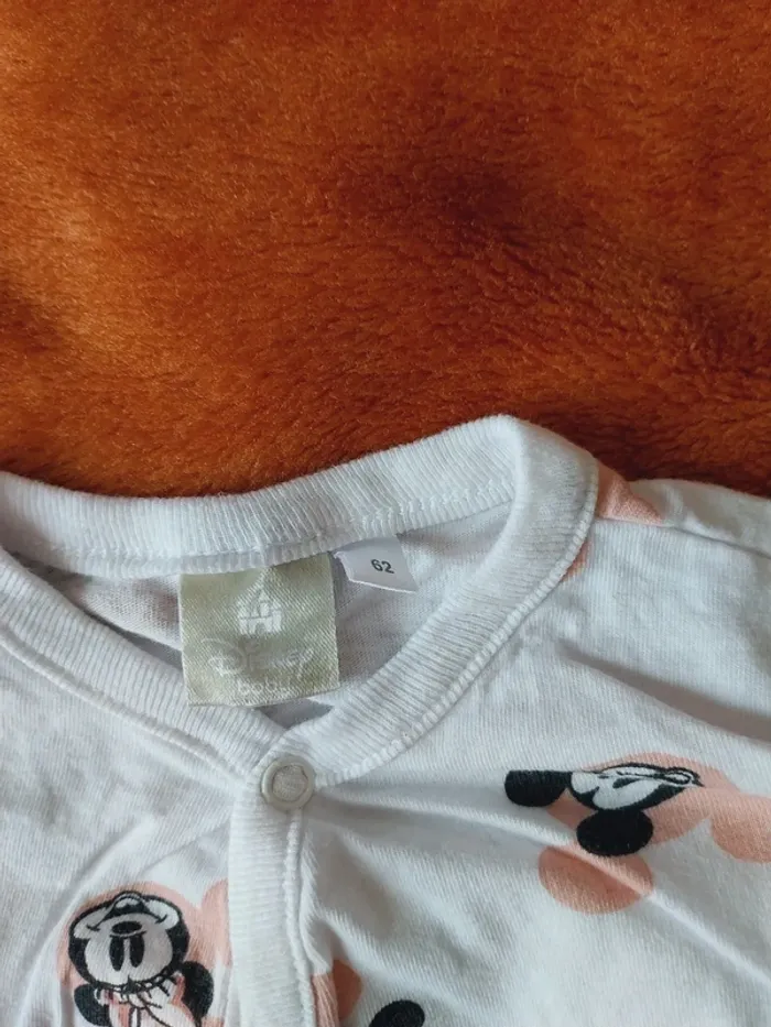 Pyjama 3 mois minnie - photo numéro 2