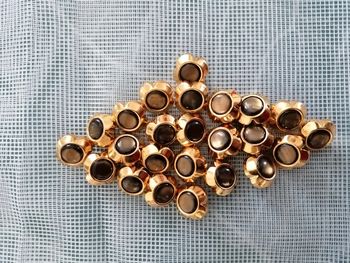 Lot de 24 boutons dorés 13 mm