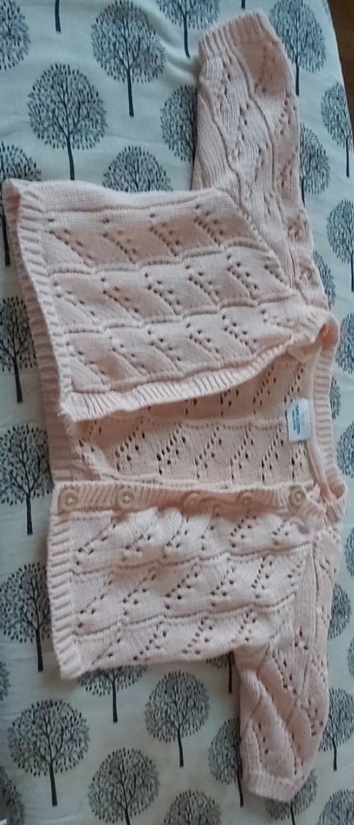 Gilet taille 3mois 59cm tao tape à l oeil - photo numéro 1