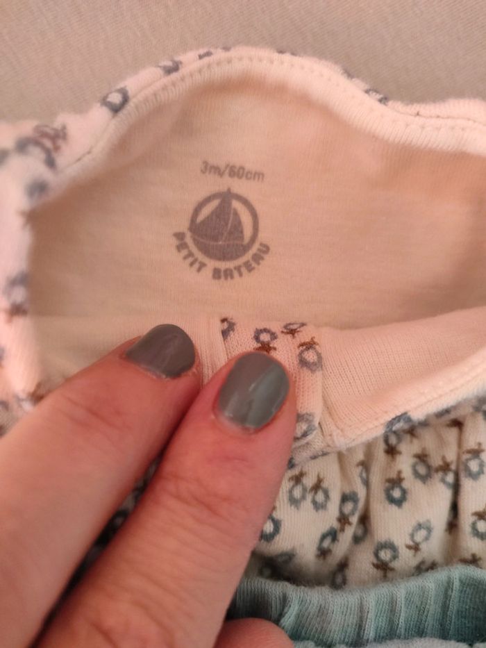 Ensemble petit bateau - photo numéro 4