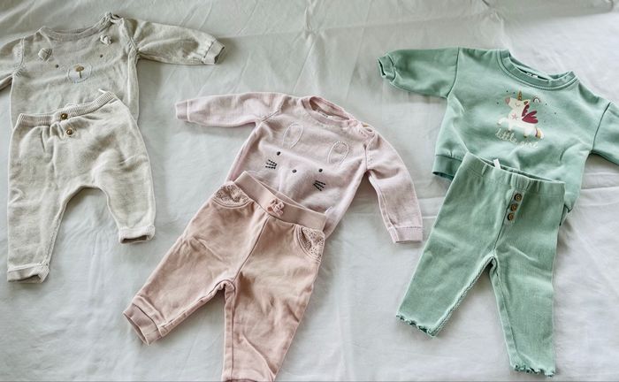 Bébé fille 1-3 mois - photo numéro 10