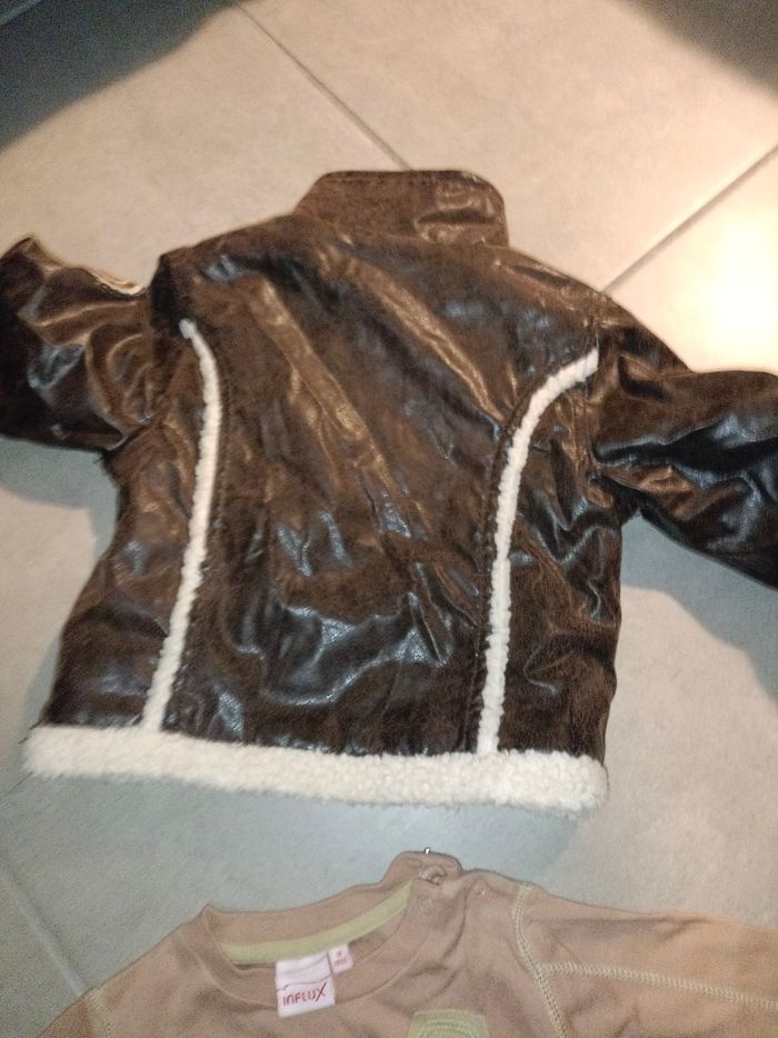 Lot de vêtements bébé, taille 12 mois - photo numéro 4