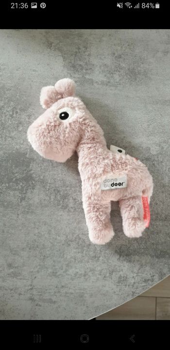Doudou girafe donne bydeer 