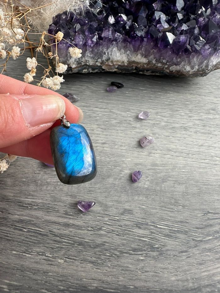 Pendentif en labradorite véritable de Madagascar – Pierre naturelle - photo numéro 7