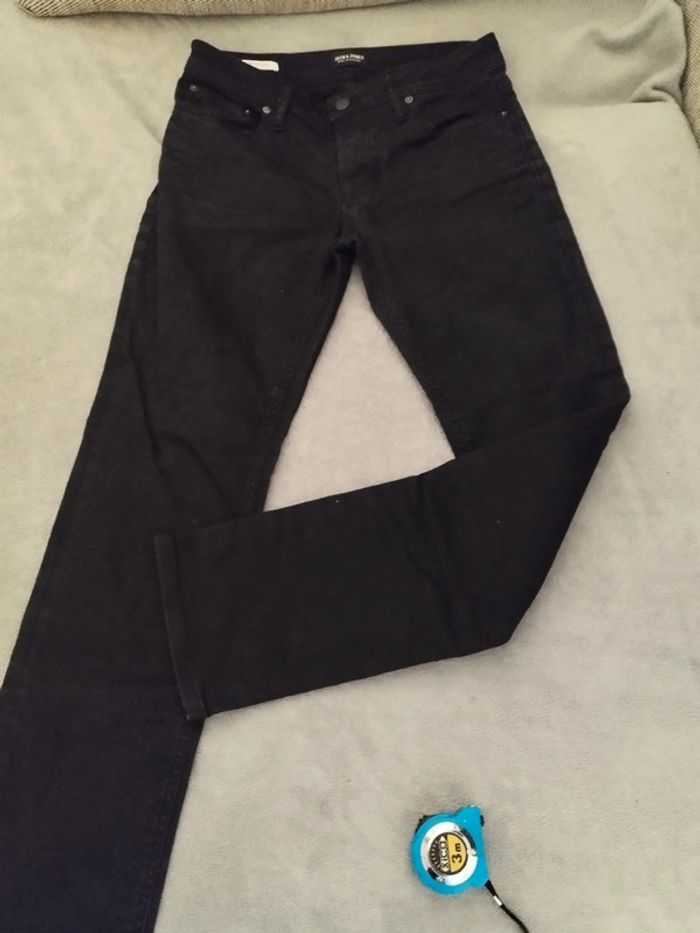 Jean Femme Jack and Jones taille 38.