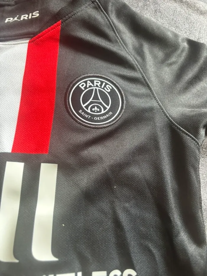 Maillot Jordan PSG 2019/20 Stadium Fourth authentique Enfant Taille S – Neuf avec étiquette - photo numéro 6