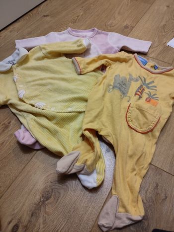 Lot de pyjamas