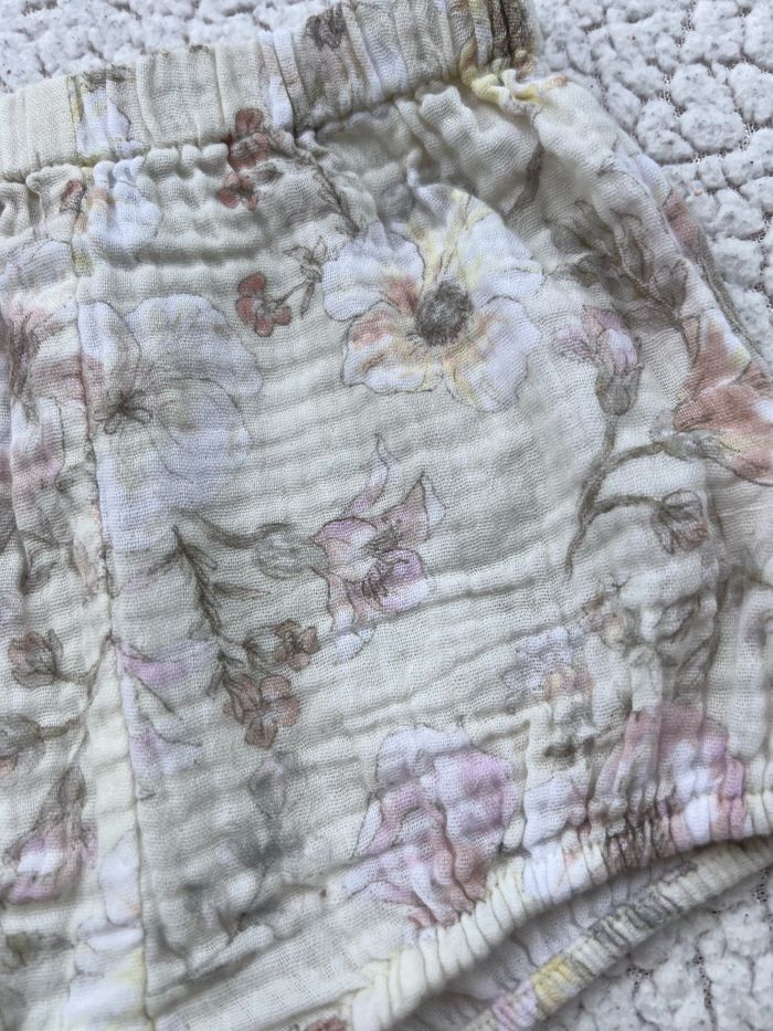 Short de cérémonie bébé en gaze de coton écru taille 9 mois Vertbaudet - photo numéro 2