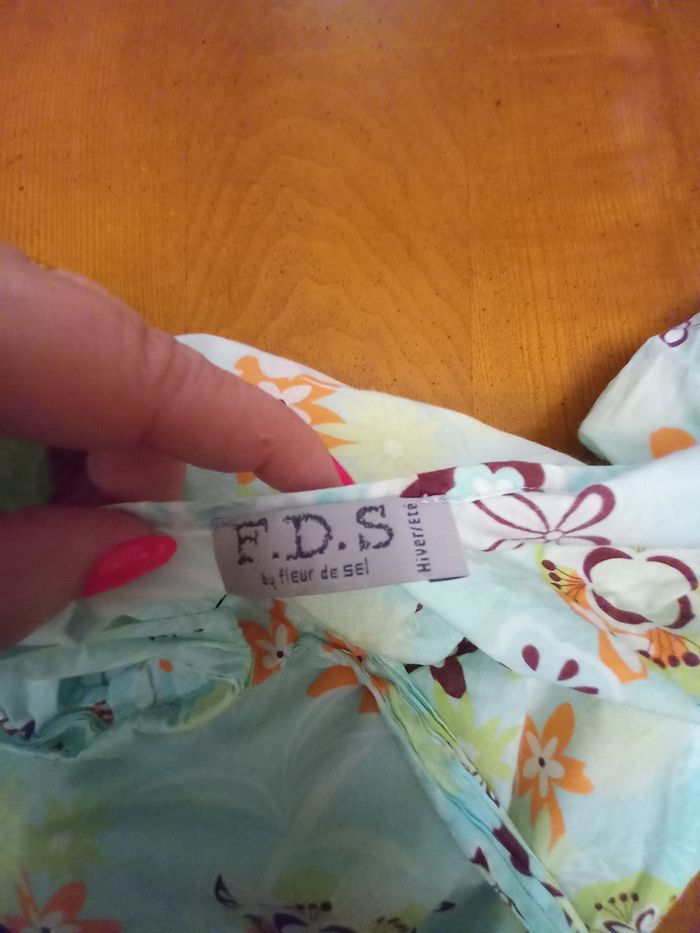 Top à fleurs - photo numéro 6