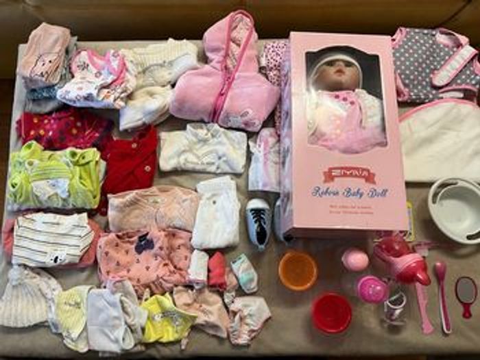 Bébé reborn - photo numéro 4