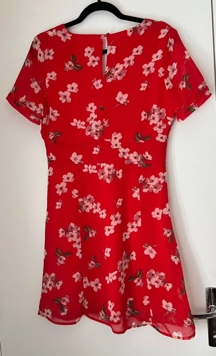 Robe à fleurs taille 38 - photo numéro 7