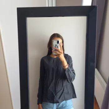 Blouse noire 14 ans