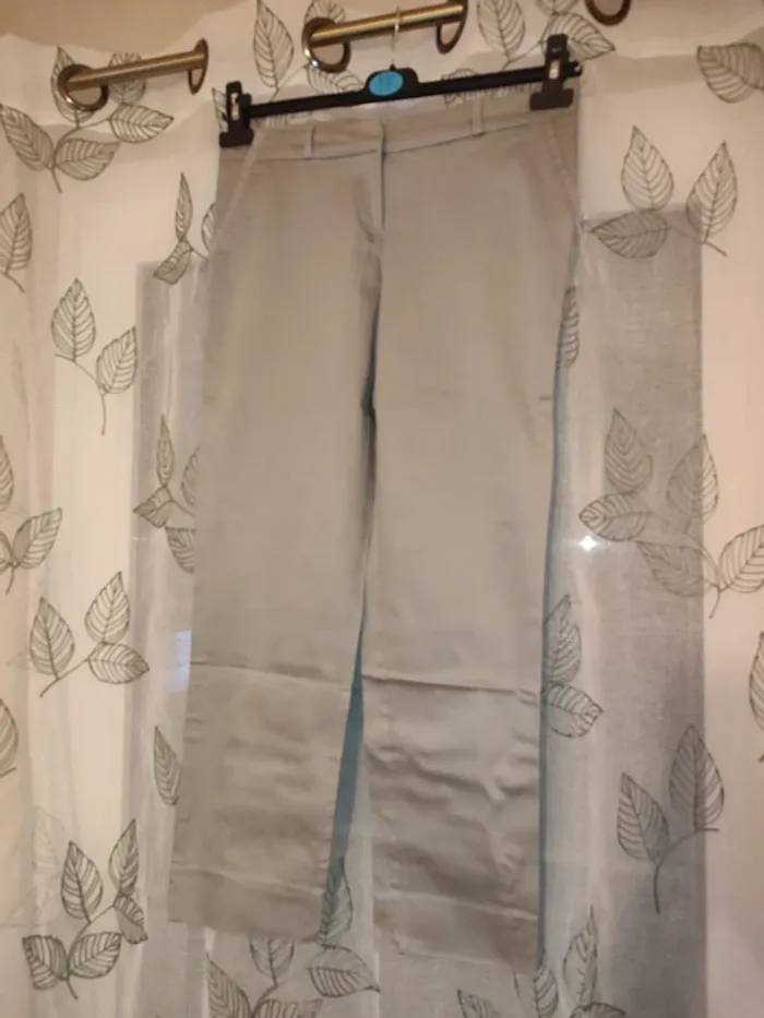 Pantalon de costume centré