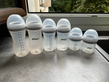 Lot 6 biberons Avent
