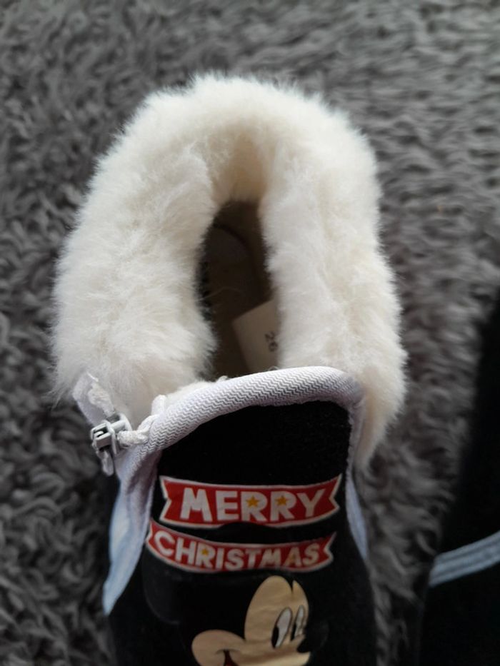 Chaussons mickey - photo numéro 3