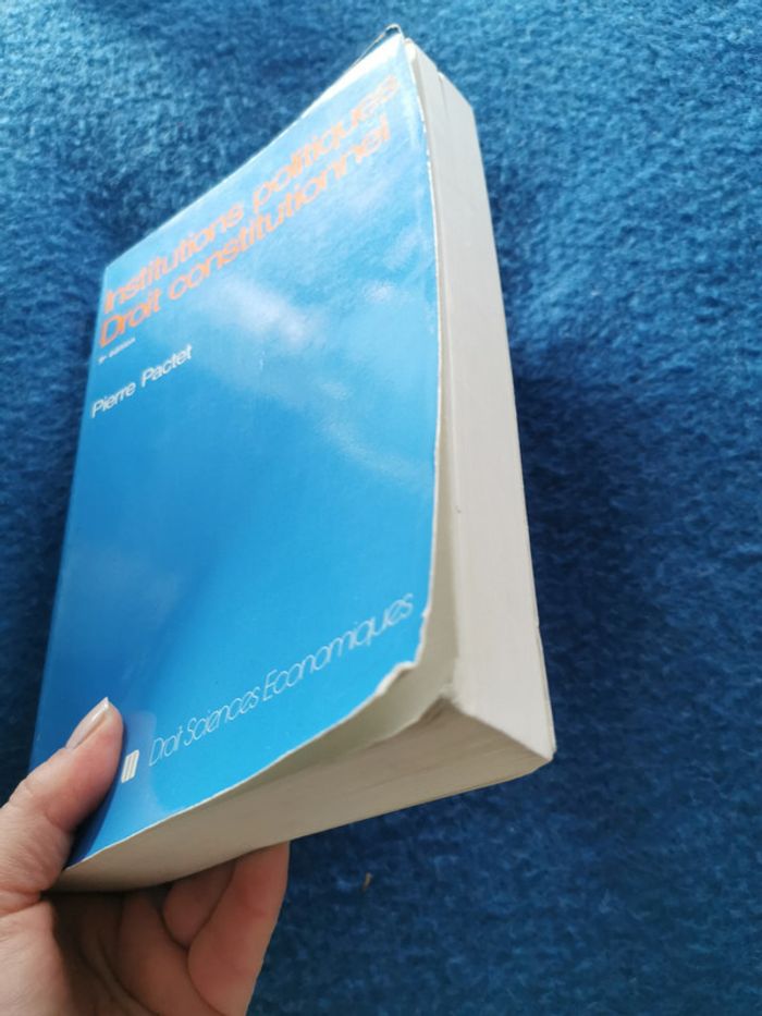 Institution politique. Droit constitutionnel, 9e édition, livre de Pierre Pactet - photo numéro 5