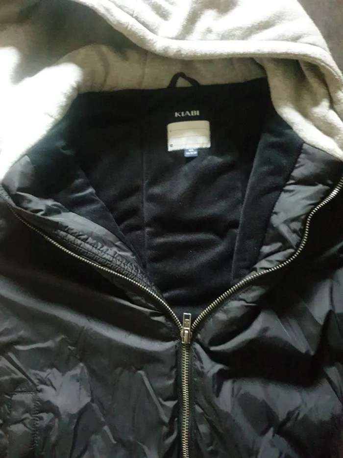 Bombers avec capuche - photo numéro 2