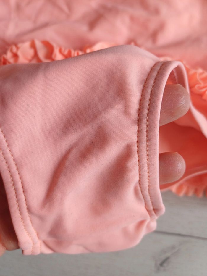 Lot maillots de bain 2 ans - photo numéro 4
