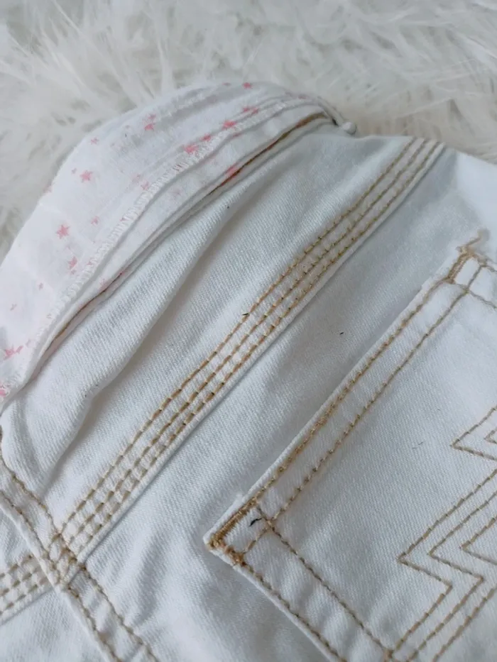 Short blanc en jean avec ceinture 6 ans -114cm - photo numéro 6