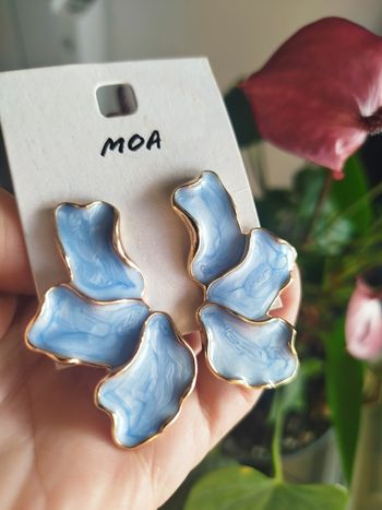 Boucles d'oreilles MOA
