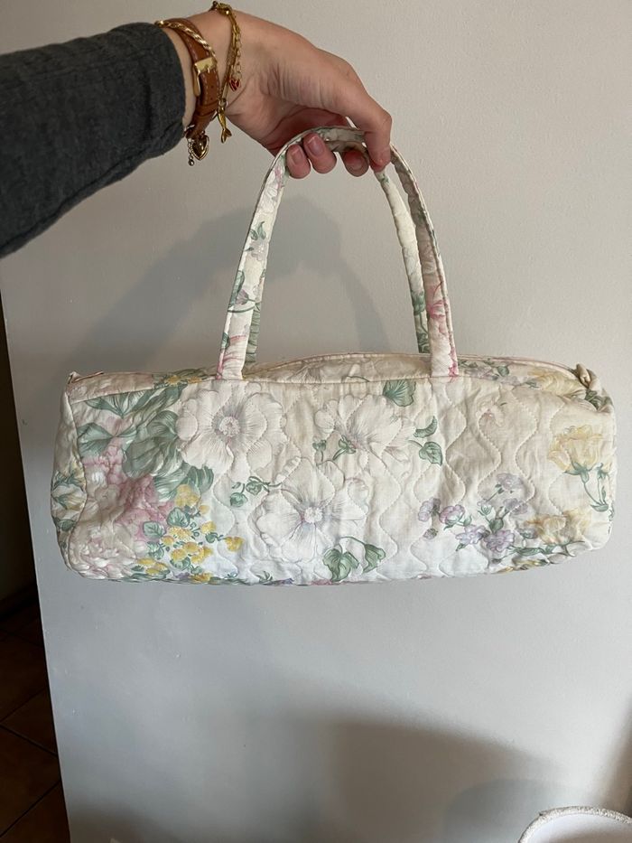 Sac baguette matelassé à fleur vintage