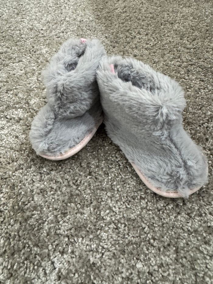 Paire de bottes pour bébé