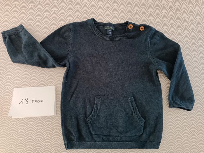 Pull noir 18 mois