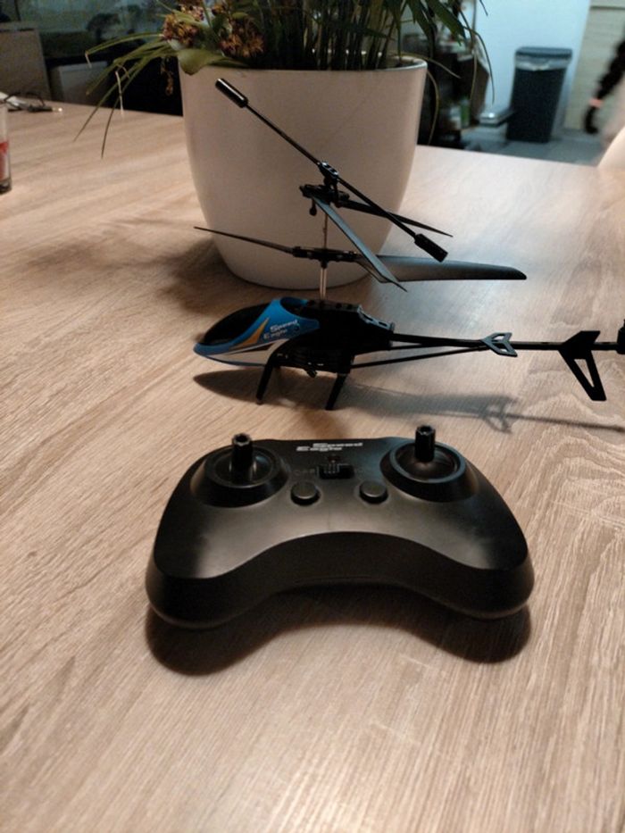 Jouet Hélicoptère speed eagle