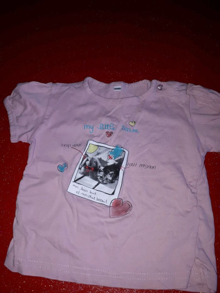 T-shirt taille 24 mois