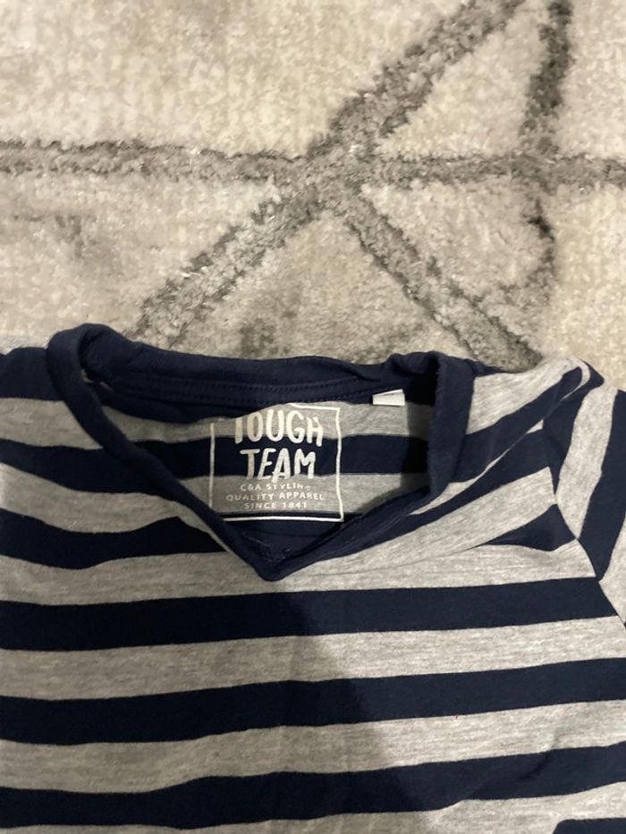 T-shirt à manche longue et à rayures bleu marine - photo numéro 2