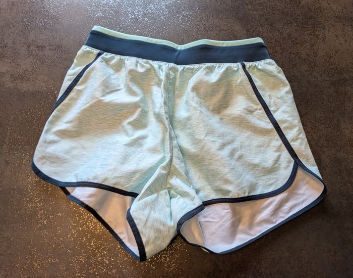 short sport femme s