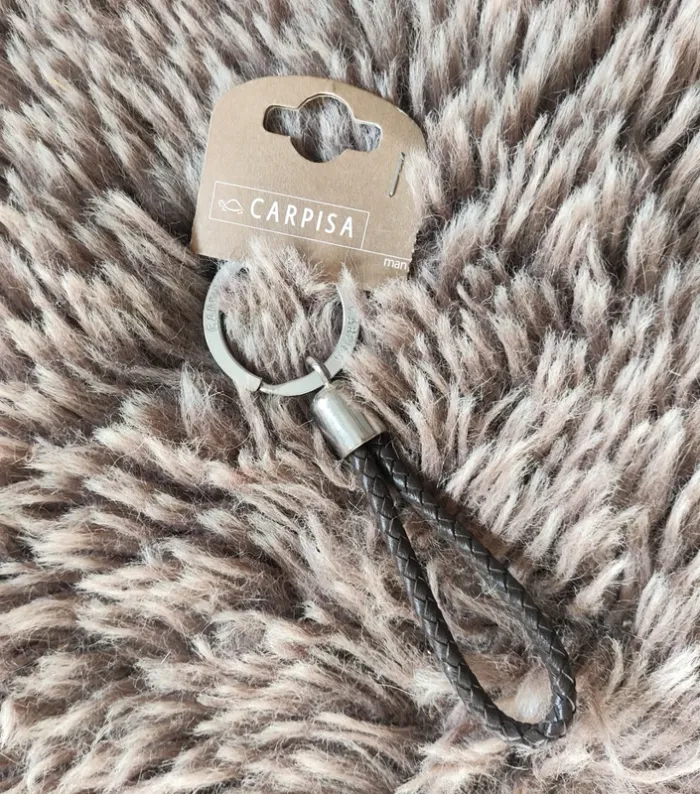 Porte clé cordon cuir Carpisa