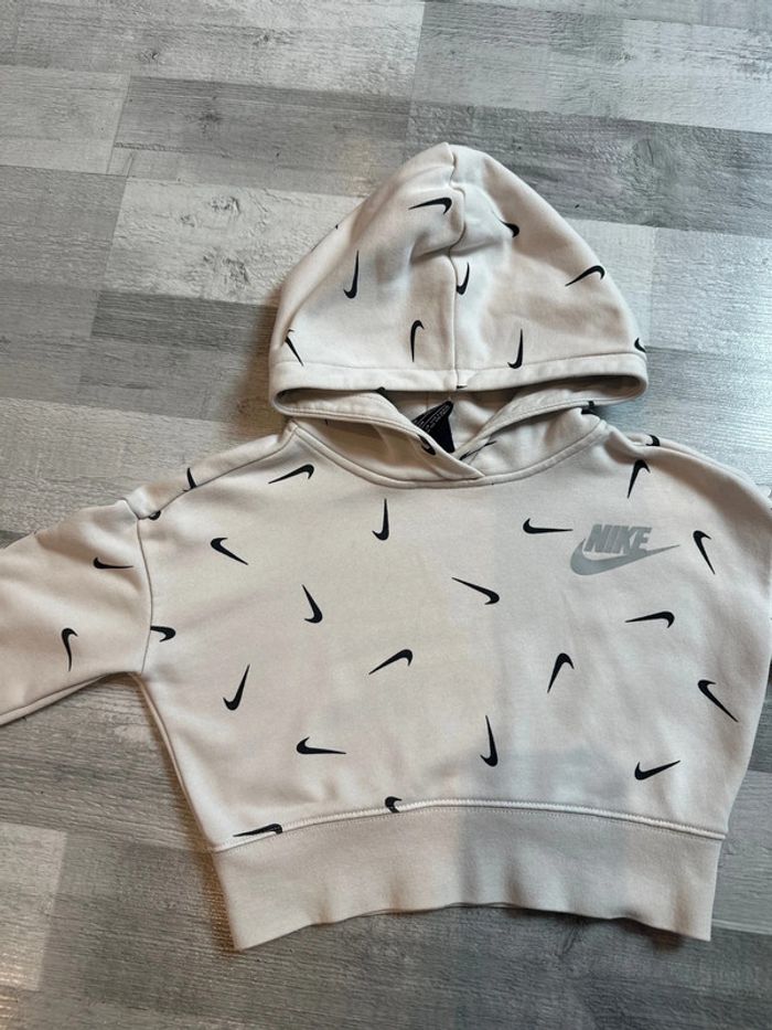 Pull Nike - photo numéro 2