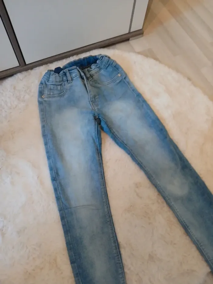 jeans fille 11/12ans - photo numéro 2