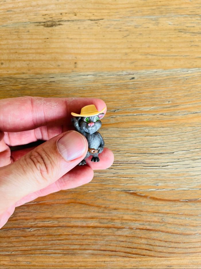 Figurine chat botté 👢 - photo numéro 3