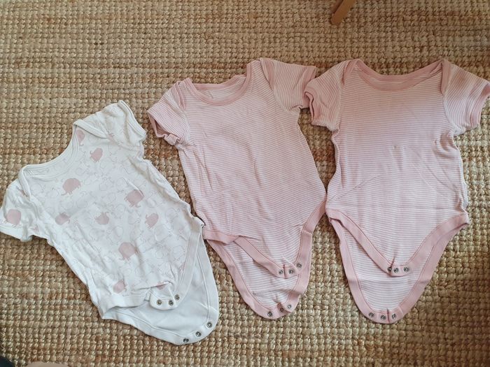 Lot 3 bodies - M&S - 12m